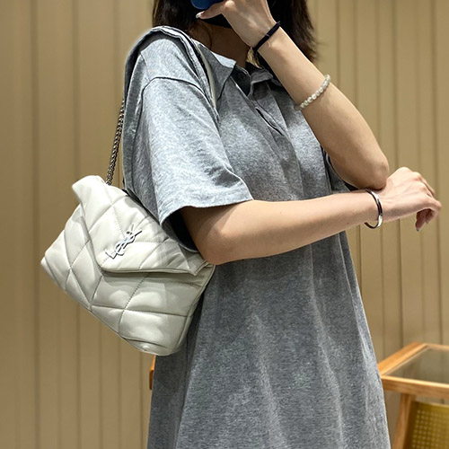 입생로랑 루루 푸퍼 토이 미니 체인 숄더백 620333